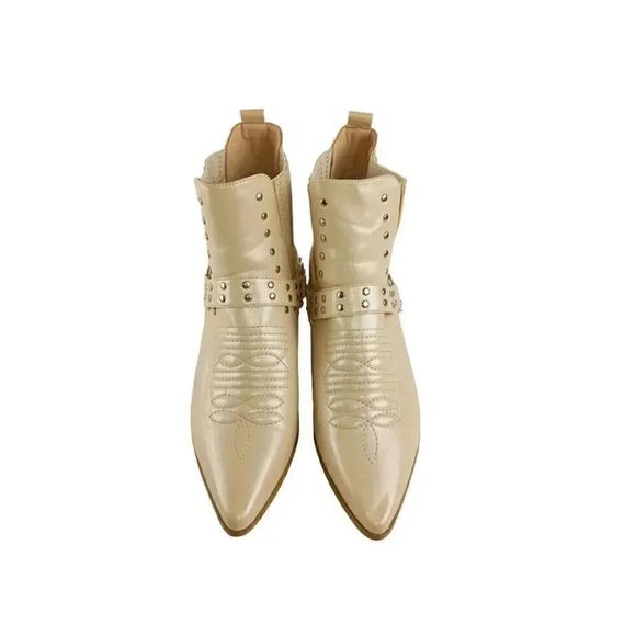 Cape Robbin Womens Ankle Boots Beige Studded Chain Pointed Toe Pull On Size 10 - Picture 2 of 9